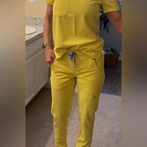 Women's Yellow Figs scrubs.  XS